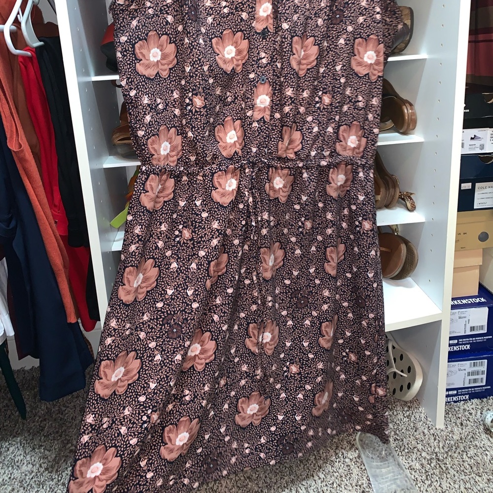 Floral Spring Dress - Picture 2 of 3